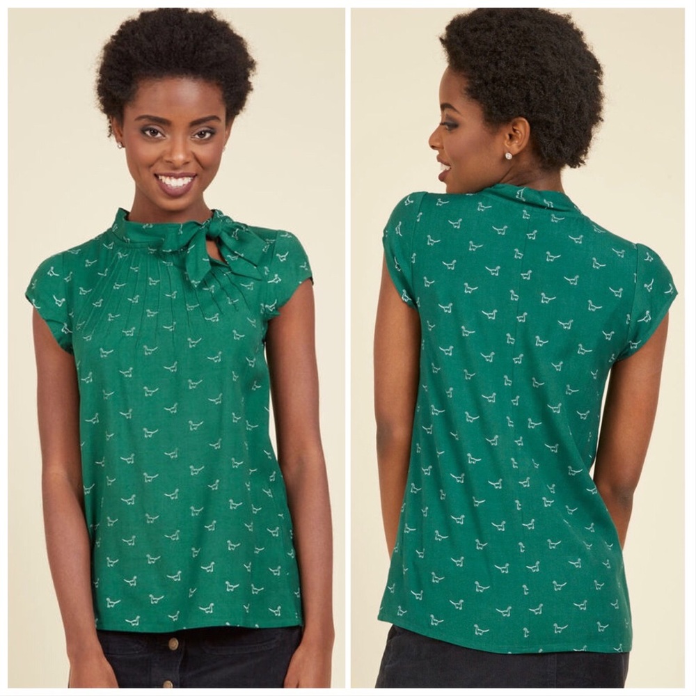 ModCloth Green 🦕 Dinosaur Up Up & Amaze Blouse